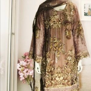 Pakistani Suit - Shalwar Kameez -Heavy Emb…